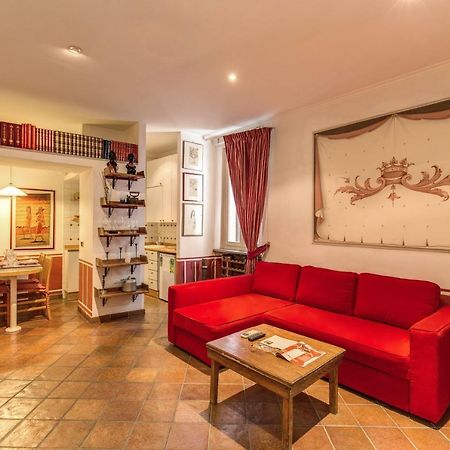 Apartamento Lovely Flat By The Trevi Fountain Roma Exterior foto