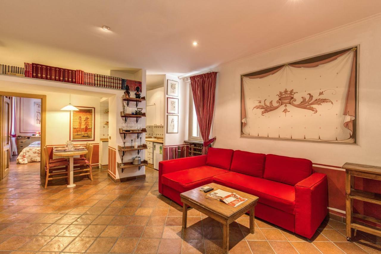 Apartamento Lovely Flat By The Trevi Fountain Roma Exterior foto